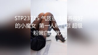 【新片速遞】  漂亮新人美少女，长发妹子超可爱 镜头前全裸自慰，感觉像是大姨妈来了，有少量血渗出