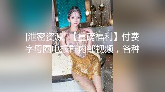 高顏值女神，煙熏妝很誘人，要身材有身材，要長相有長相