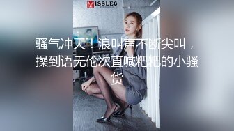 最近网络疯传红人浆果儿,人来人往公园露出口交