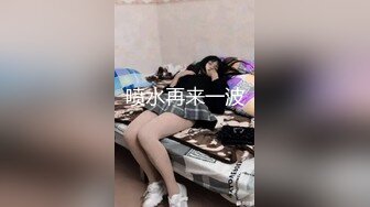 情趣酒店TP偷情中年男女不知道在研究个啥玩意捣腾了半天