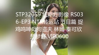 特攻队系列坑神潜入某重点高校女生厕所隔板缝中连续偸拍几位漂亮妹子方便美女拉完屎开始排分泌物完事照镜子对自己笑臭美