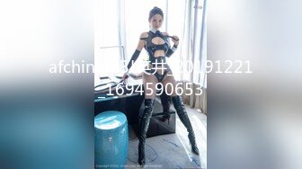 2/10最新 少妇露脸发骚丝袜情趣道具抽插骚穴高潮冒白浆浪叫VIP1196